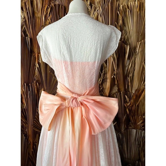Vintage 1940s Gown Pink and White Organdy Lace Dress Bow Coquette‎ Wedding - Picture 13 of 16